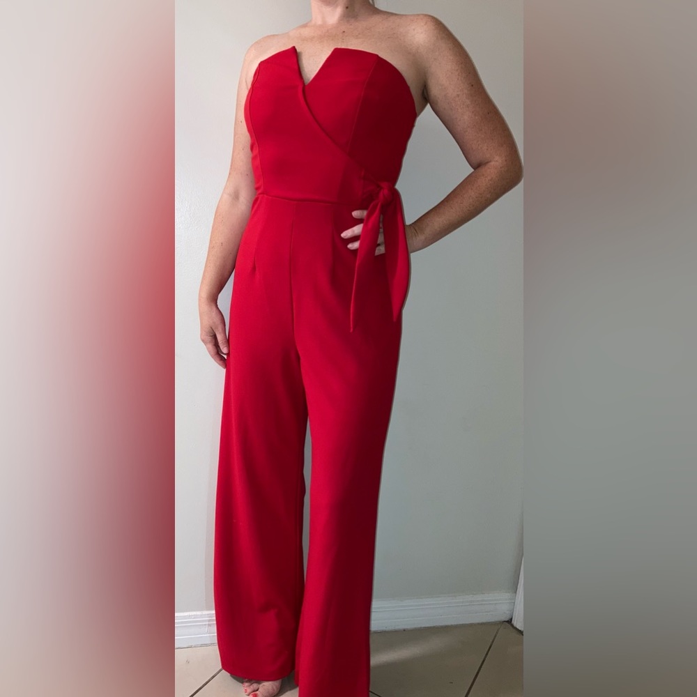 Trixxi‎ Red V-Neck Jumpsuit size Small